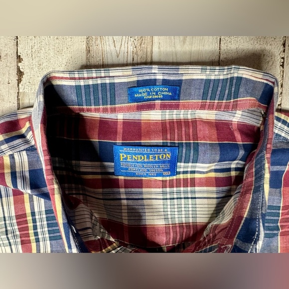 Pendleton Woolen Mills Shirt Mens XL Short Sleeve Plaid Red/Blue USA - Picture 4 of 9